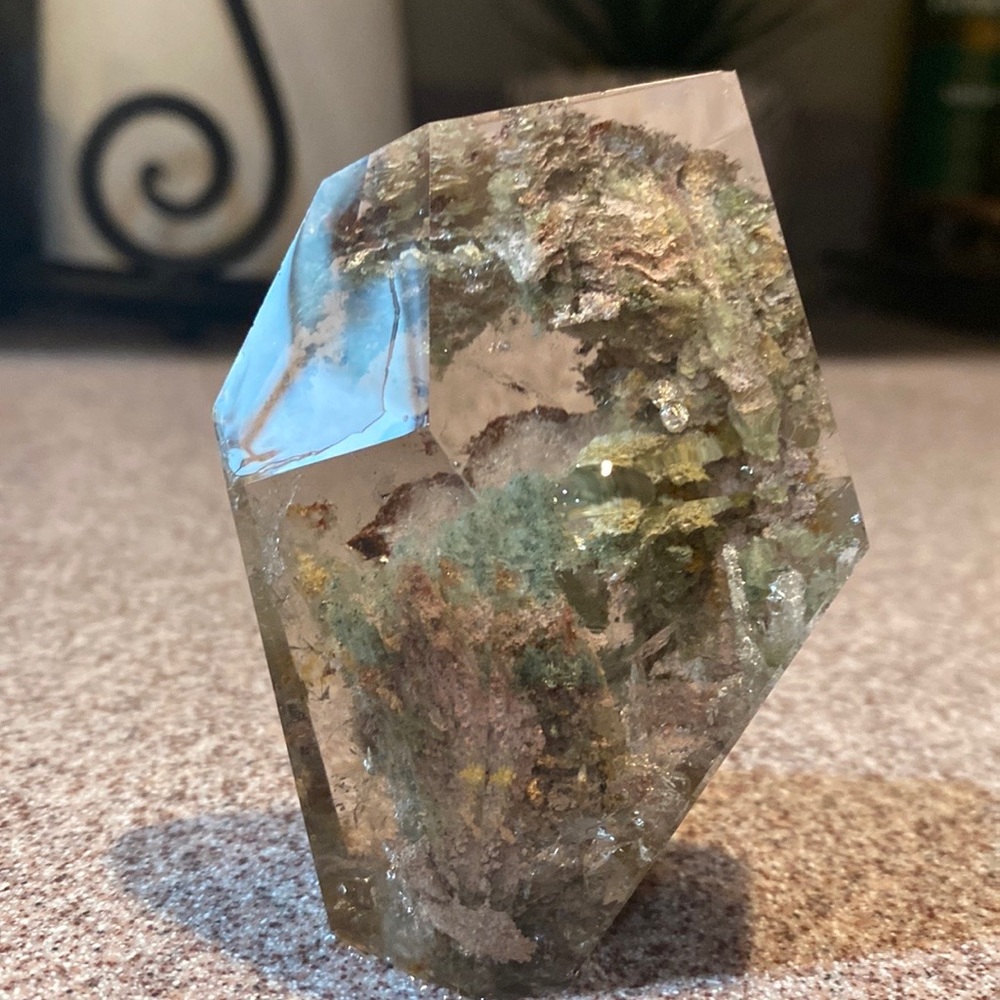 Elegant Crystal Pendant